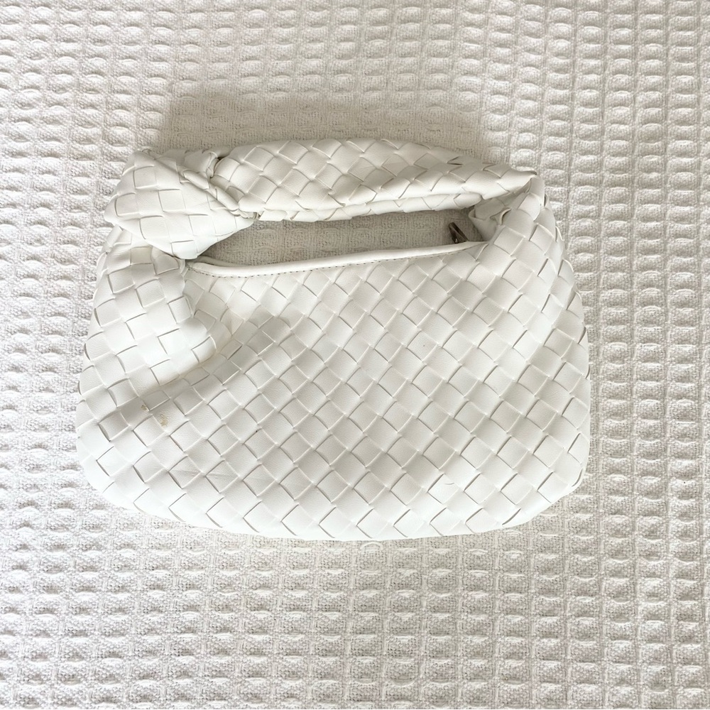 White Woven Women's Bag with knotted handle